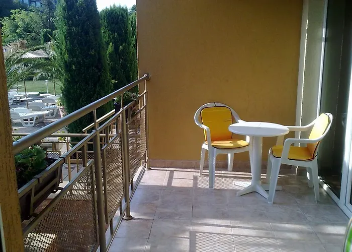 Elias ゴールデンサンド