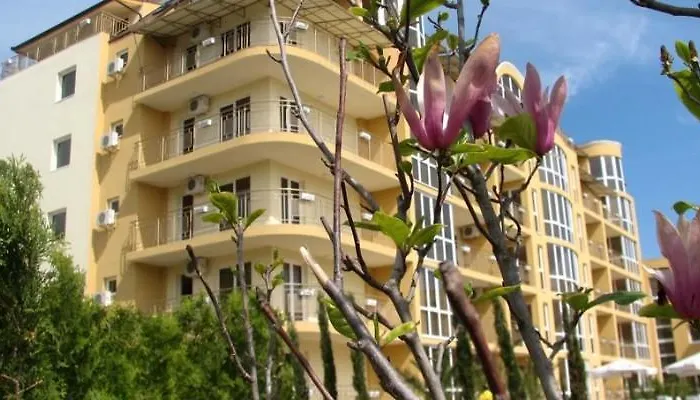 アパート Elias ゴールデンサンド